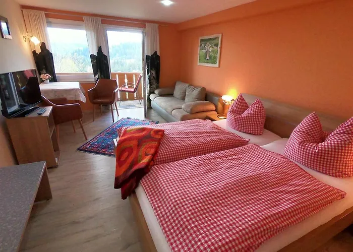 Gaestehaus Eckstein בית הארחה 3*